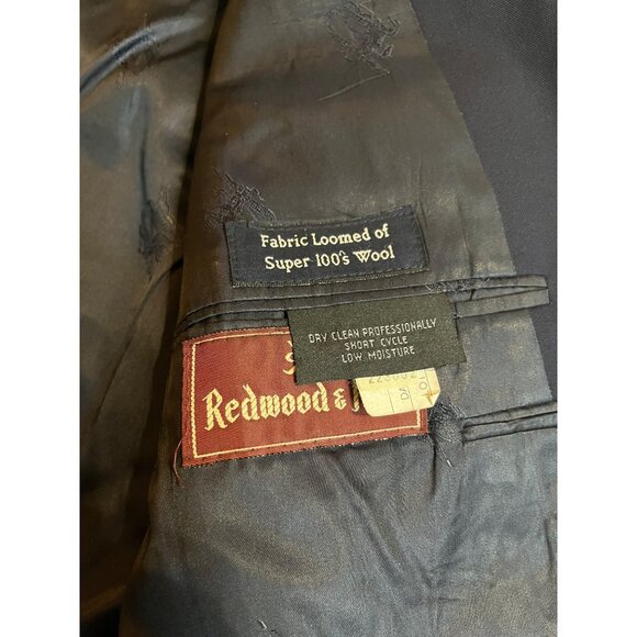 VTG Burberrys Mens Blazer Navy 100% Wool Made In USA Size 44R gold buttons - Picture 4 of 16